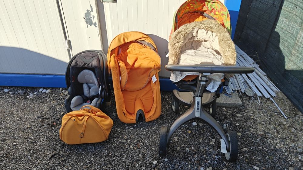 Cărucior Stokke + landou + scoică + accesoriile