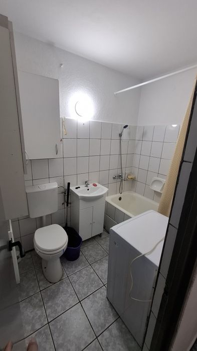 Garsoniera de inchiriat zona Valea Aurie