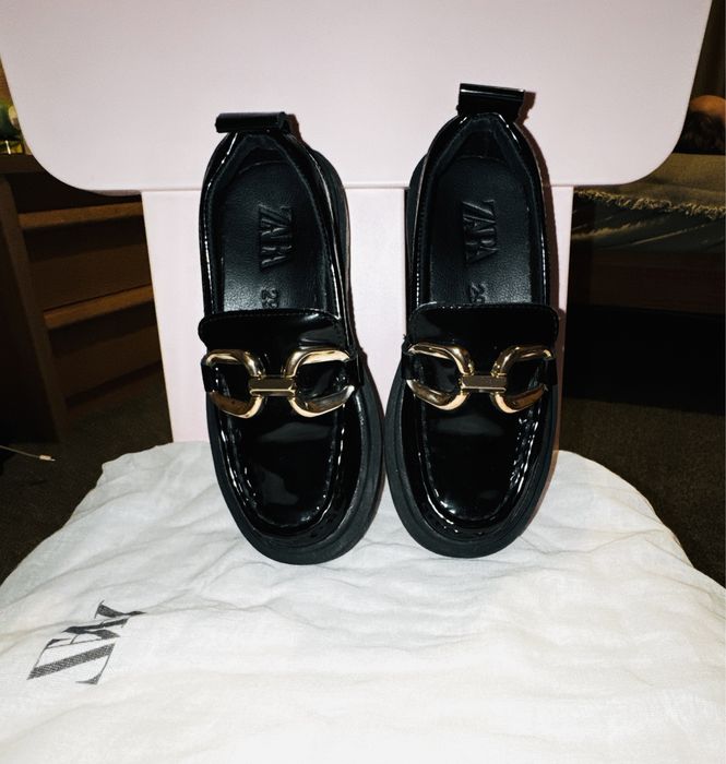 Туфли на девочку