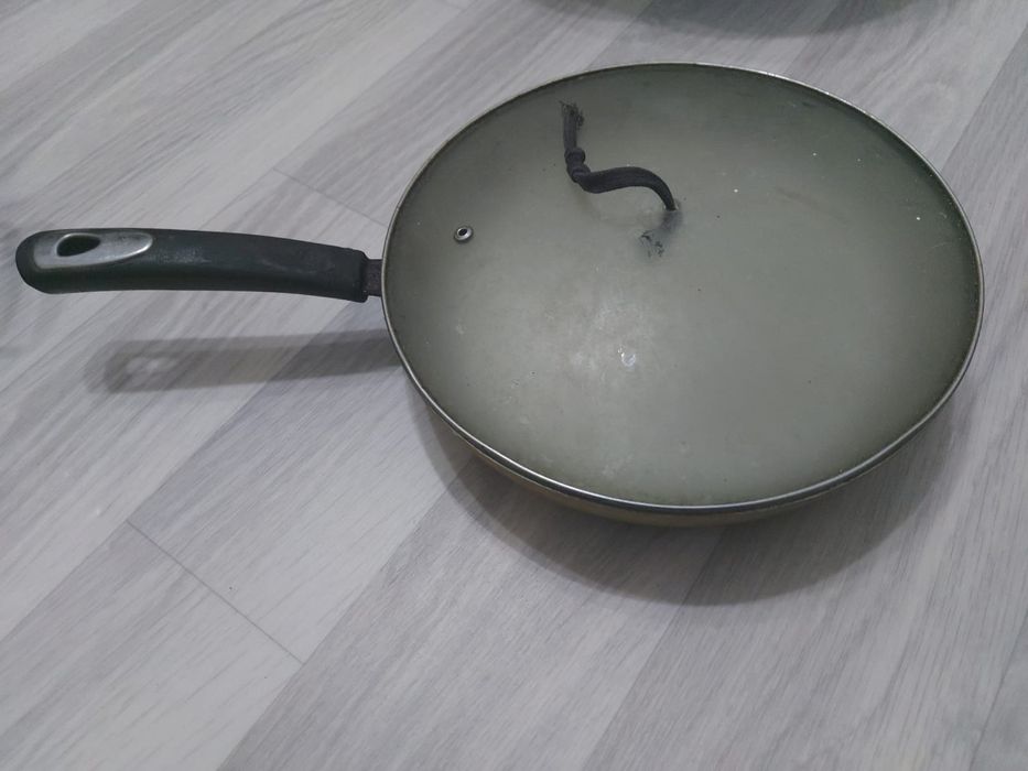 Продается казан и сковордка по 5000 тенге каждый