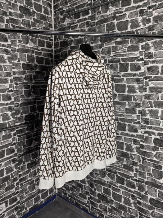 Valentino суичер високо качество