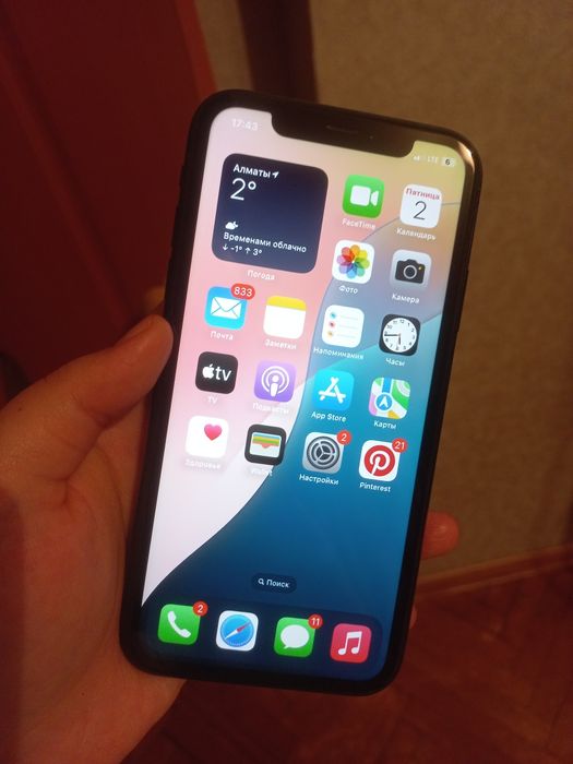 iPhone Xr 64gb 75% без ремонта