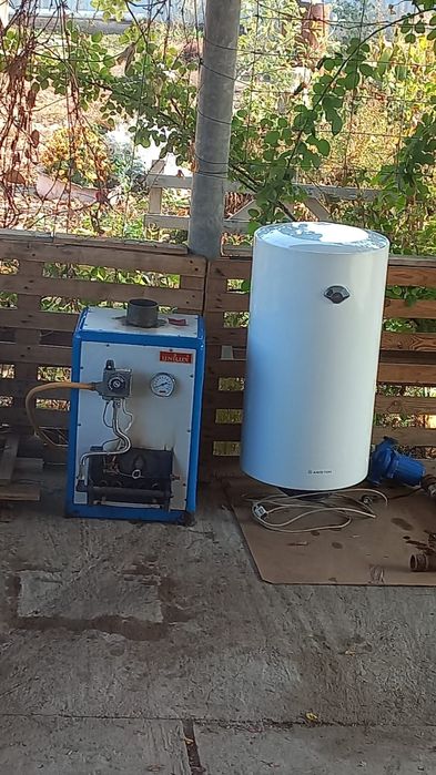 Продам бойлер 100 л.