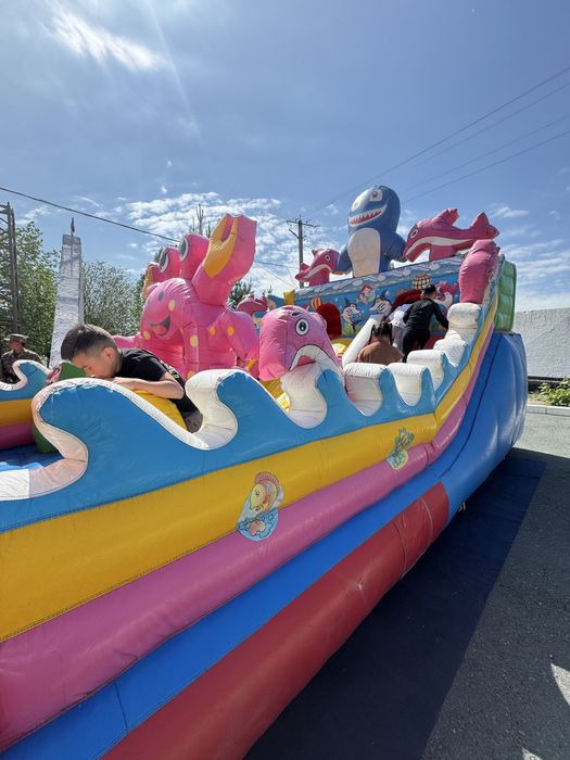 Продам надувной детский батут.