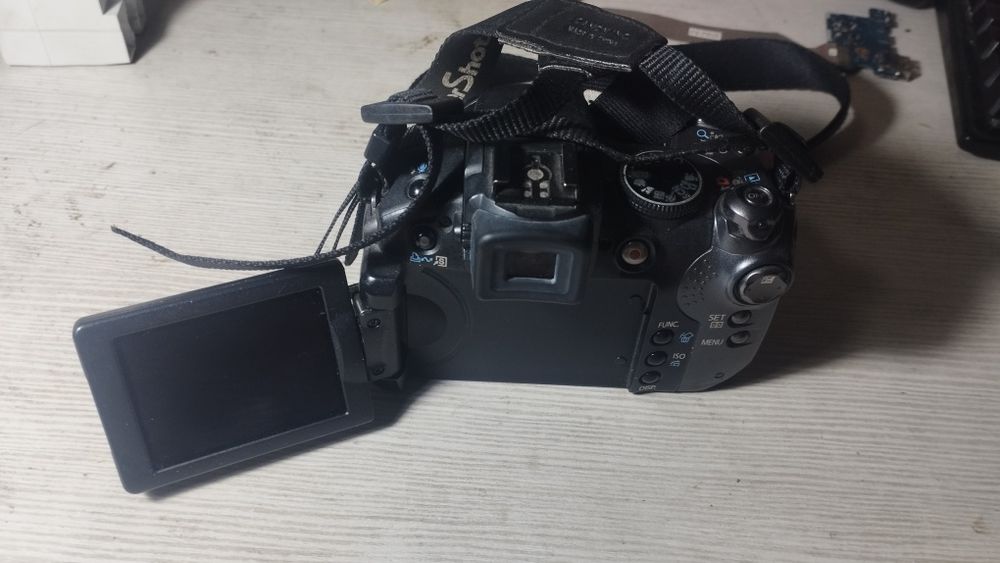 Продам фотоаппарат Canon S5 IS