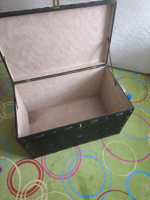 Продам сундук б/у