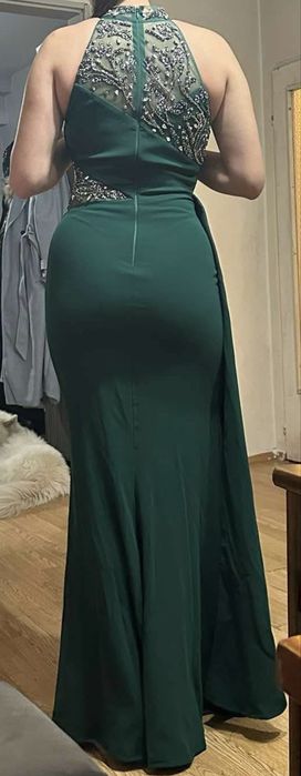 Бална рокля в размер м