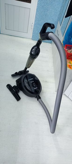 Продается пылесос самсунг