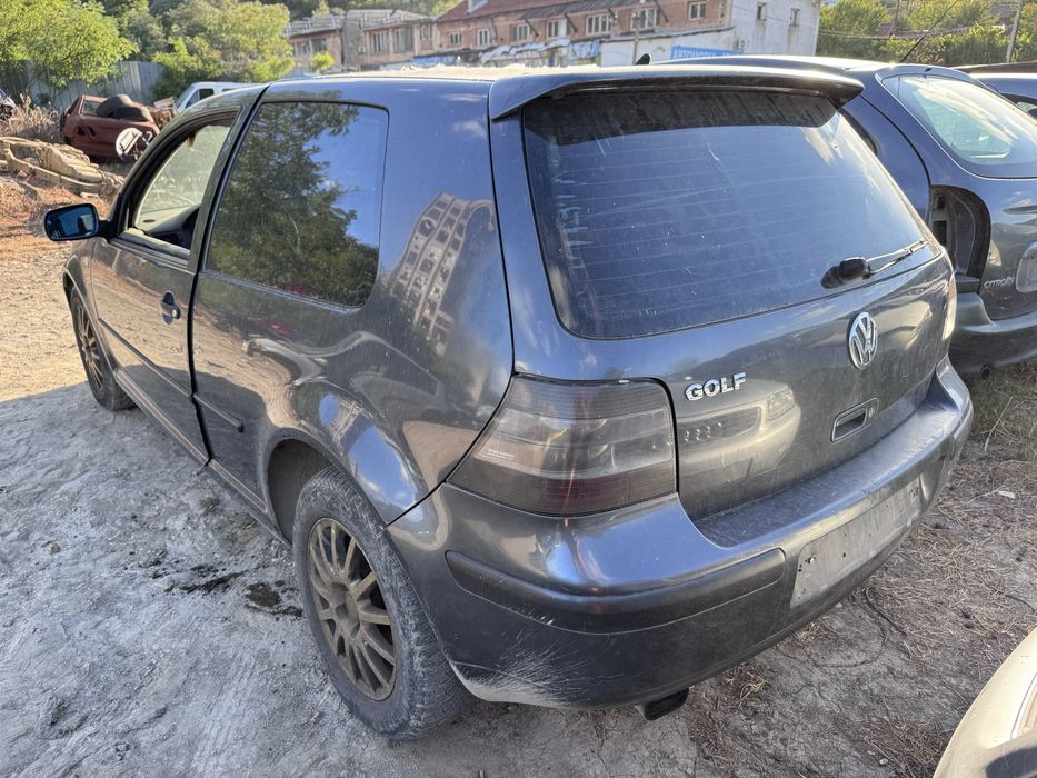 Vw Golf 4 1.4i 16v 75кс На Части