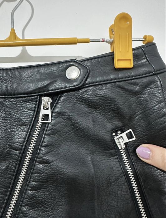 Fustă mini H&M, mărime XXS (EU 32)