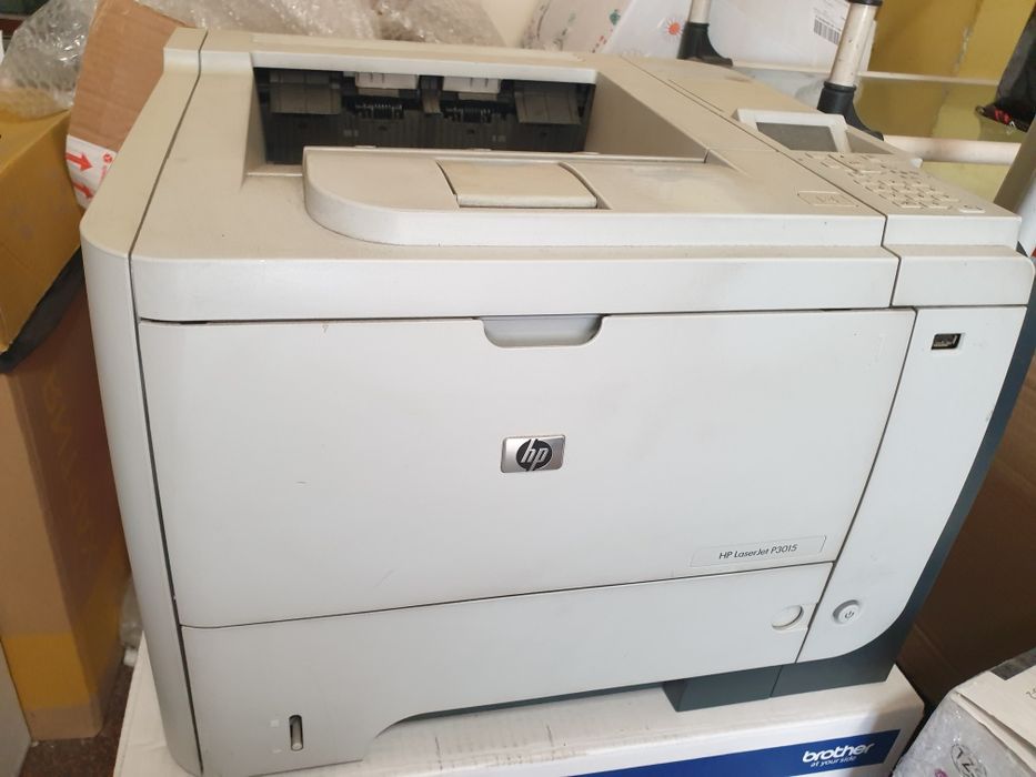Принтер hp p3015 за части