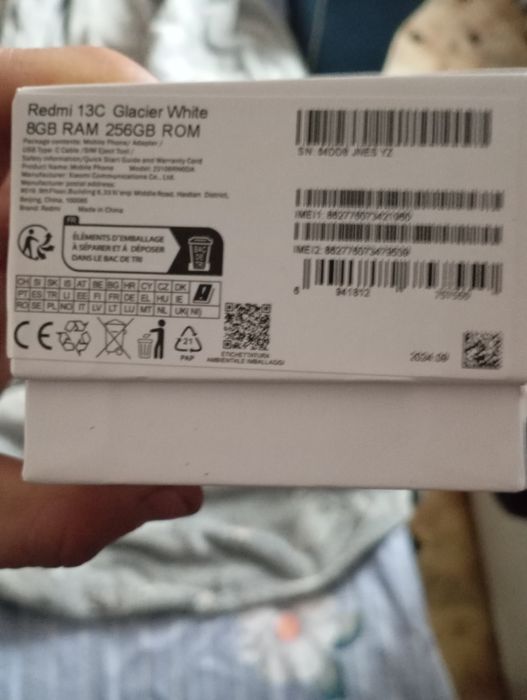 Продам телефон REDMI 13C