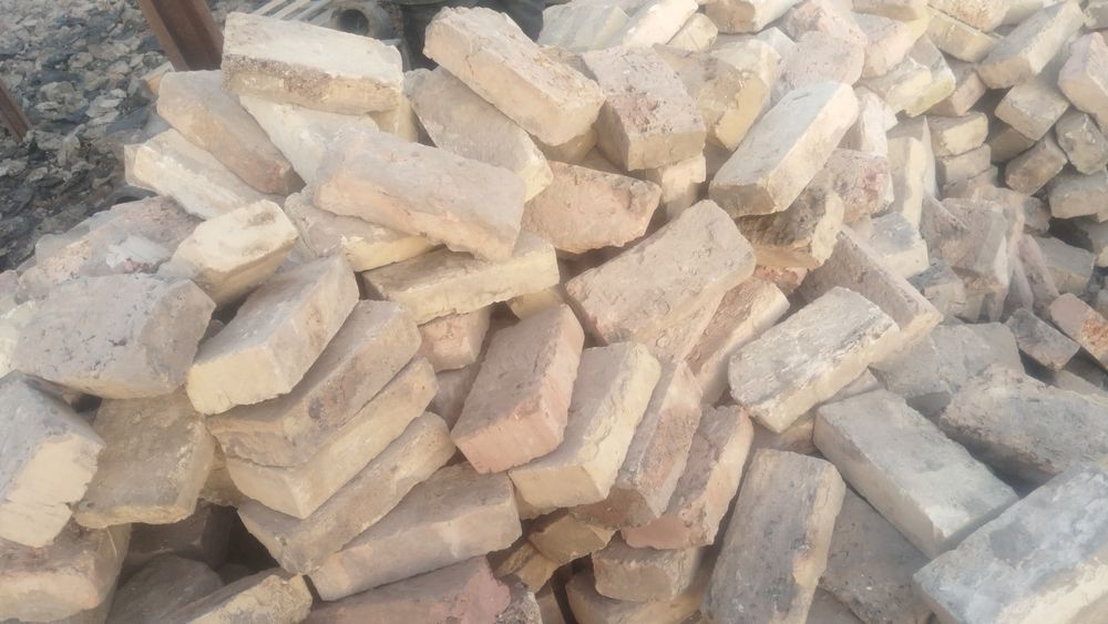 Продам керпич б/у