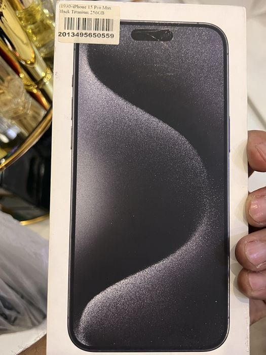 Iphone 15 pro max в идеальном состояние