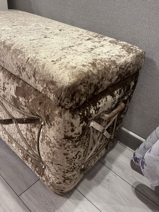 Сандық сатылады, әдемі, жап-жаңа!