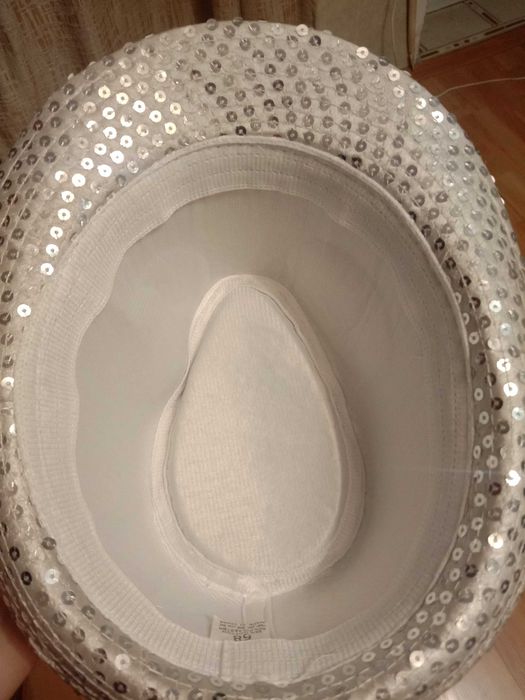 Шляпы для праздника с паетками