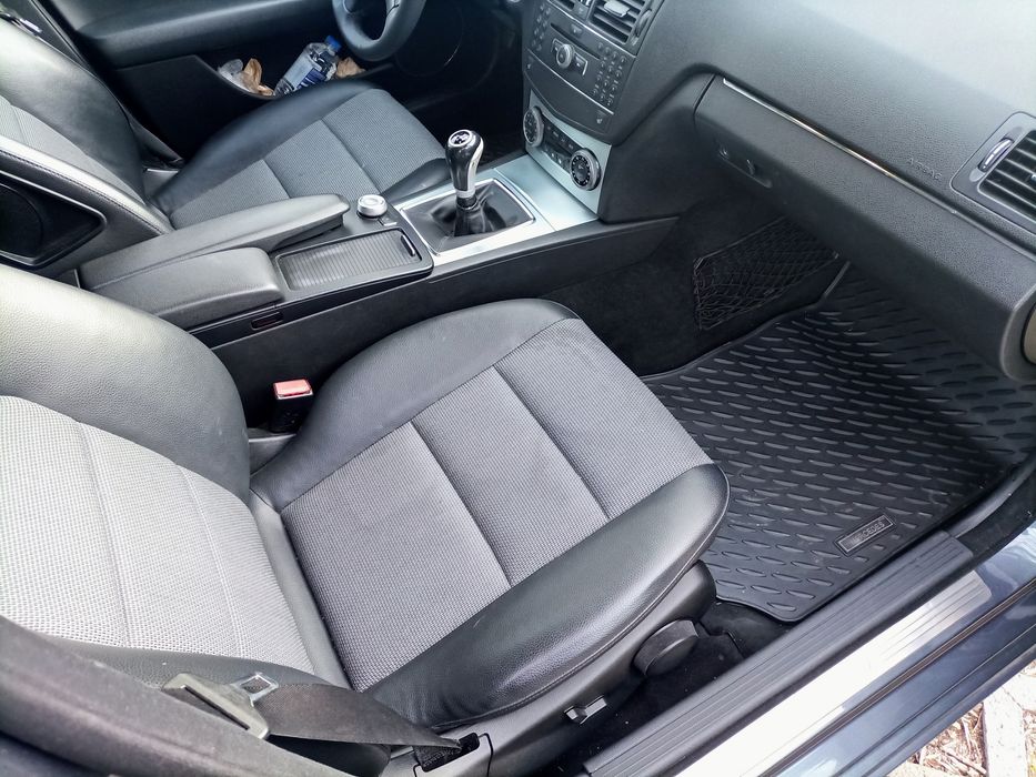 МЕРЦЕДЕС  c 220  cdi  Avantgarde