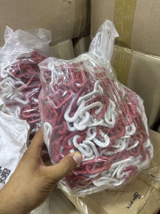 цепь пластмассовие 25метр для ограждение парковка или магазин бутиков