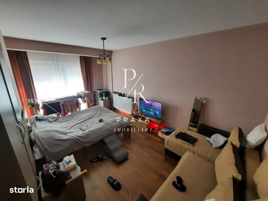 Apartament o camera, 40 mp, garaj, zona Stejarului!