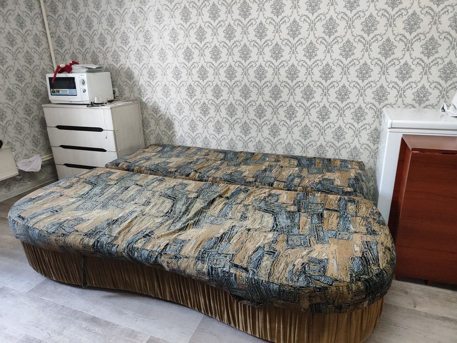 Продам срочно диван