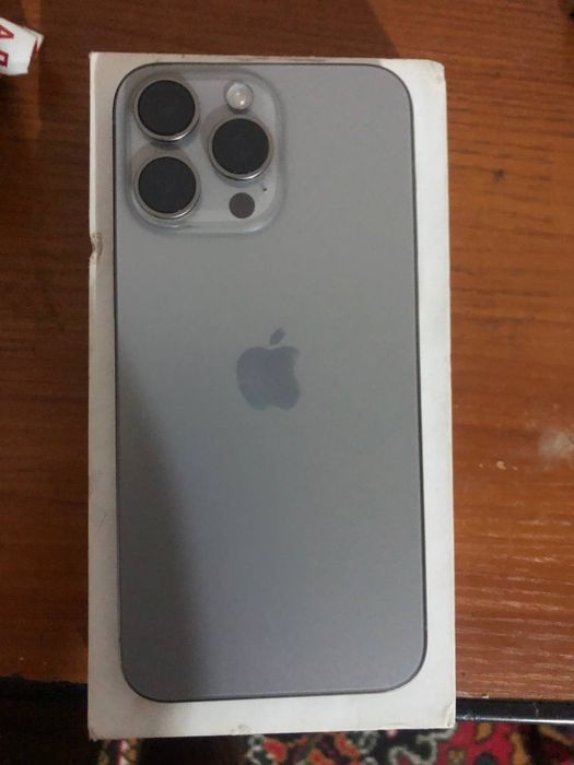 Iphone 15 pro max 256 gb 83%