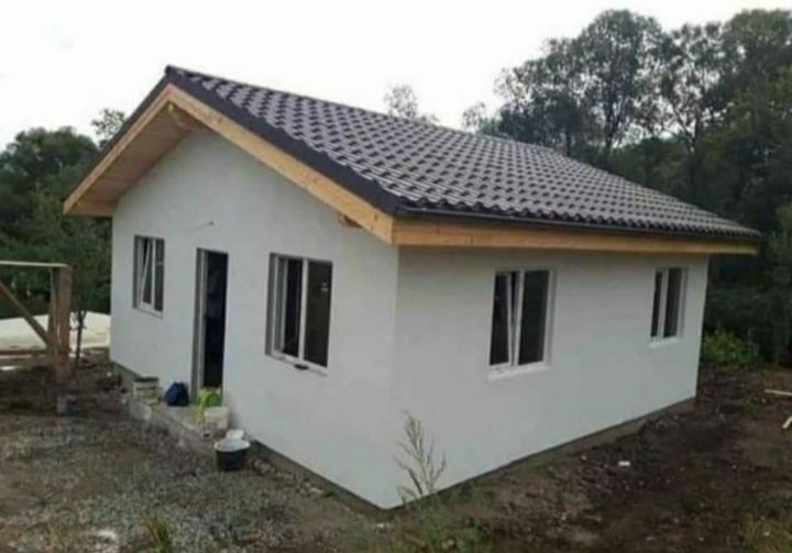 Vindem case din panouri sandwich