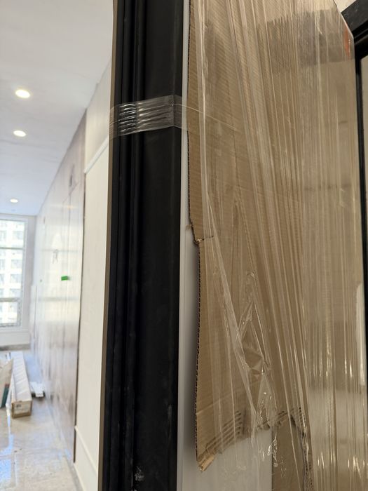 Входная дверь с умным замком