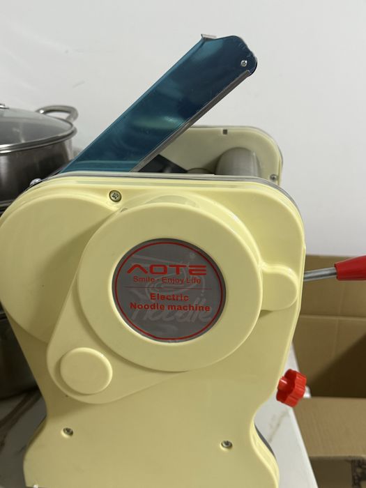 Тестораскаточная машина