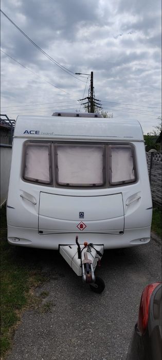 Închiriez sau vand rulota 2/3 persoane,dotată on/off camping,mma 1350