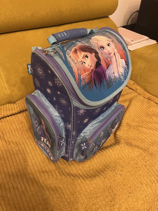 Ghiozdan pentru scoala 0-4