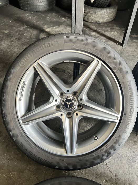 Jante Mercedes E classe AMG W213, S213, C238 + 245/45/18 Continental !