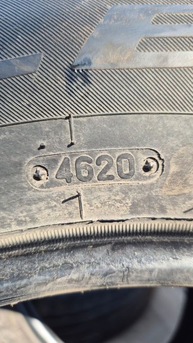 Продаю летние шины б/у 215/65R16