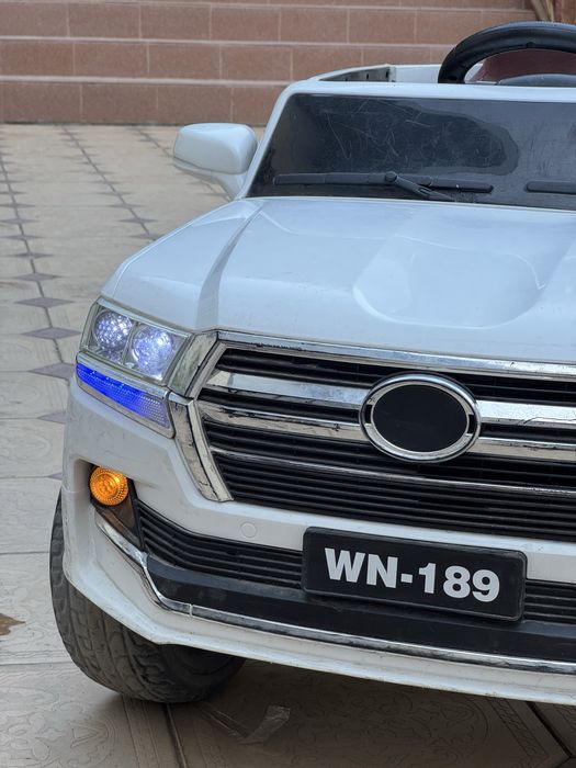 Электро мобиль десткий