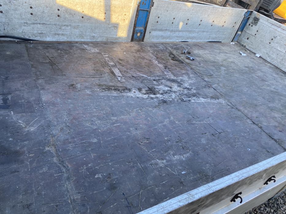 Bena sprinter fixa se poate face basculabila 3.70 /208