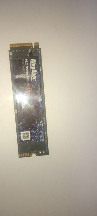 ssd 512gb  sotiladi