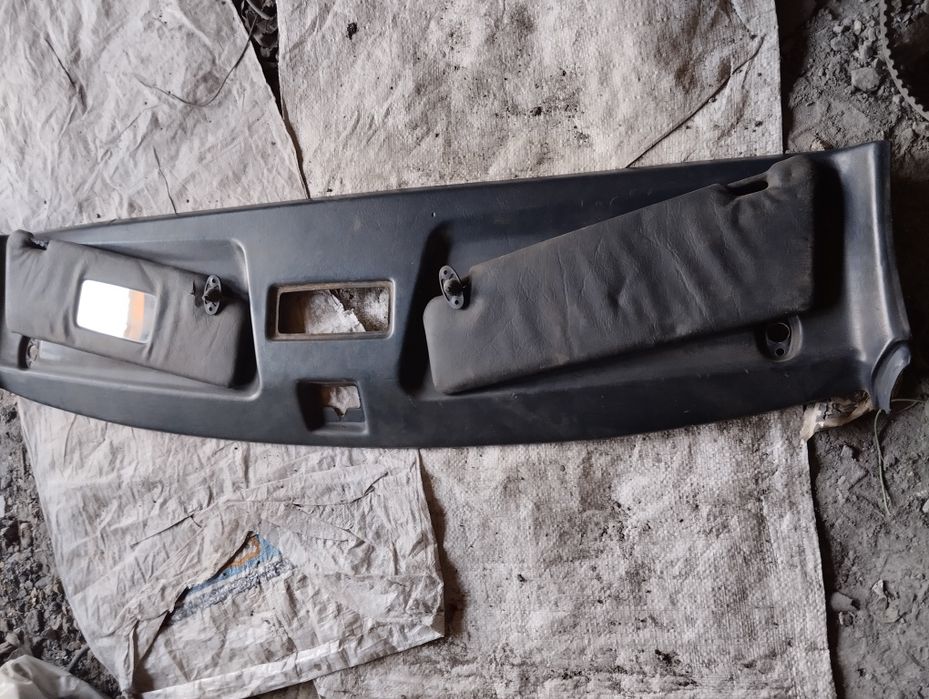 Перед панель потолка Мерседес 190 продам