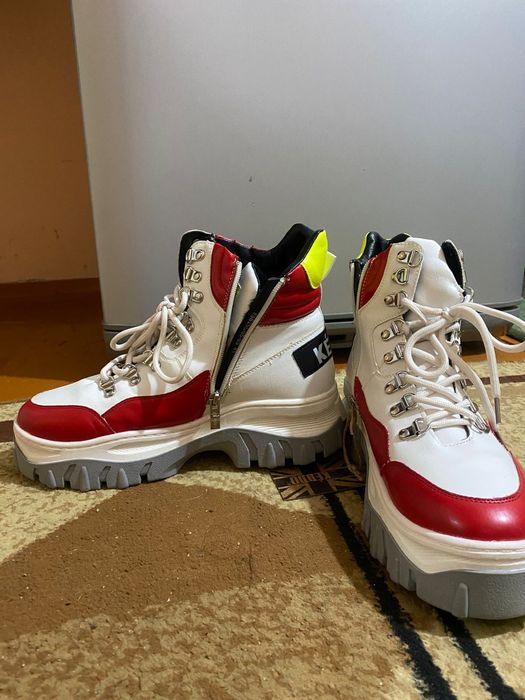 Ботинки демисезонные