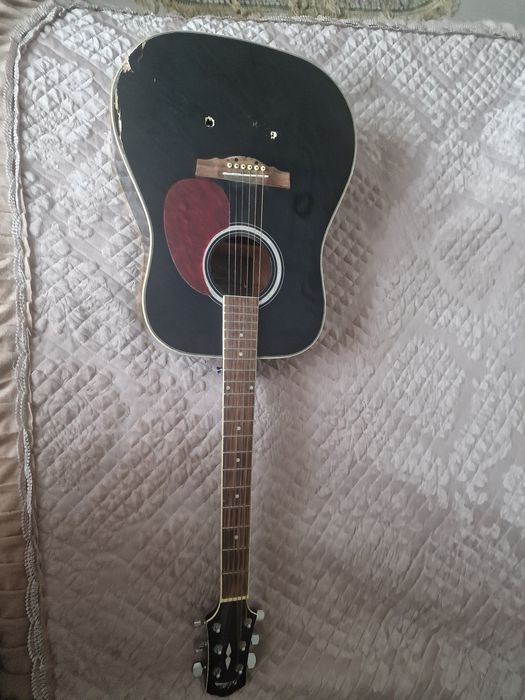 Продам Грогу персонаж, гитара