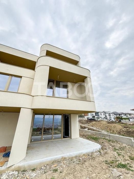 Duplex semifinisat de vanzare in Iris zona Voronet Cluj Napoca