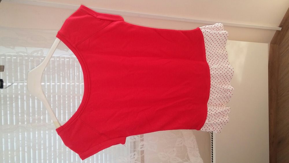 Блуза "Bershka"- нова с етикет