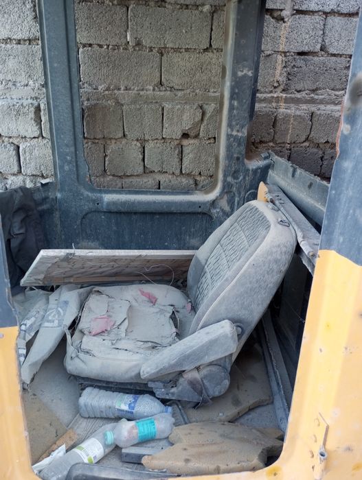 Кабина сотилади яхши холати