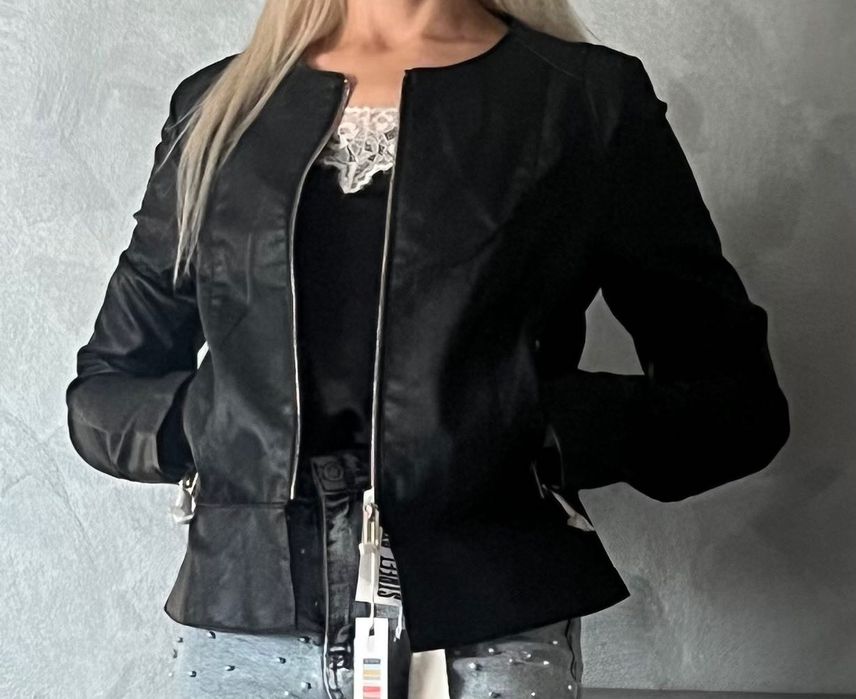 Къси кожени якета