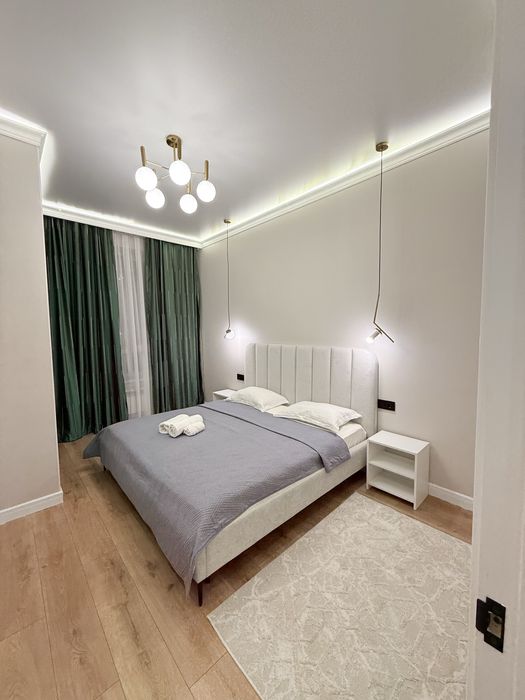 По часам/ посуточно левый берег