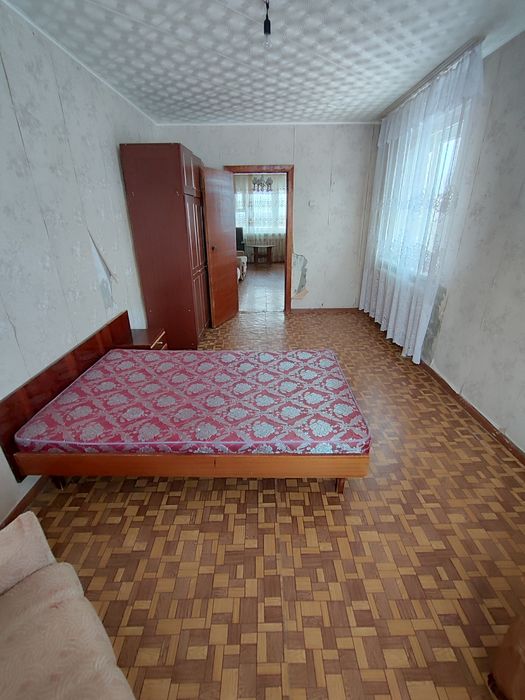 Продается  3-комн (5-18, 4 эт)