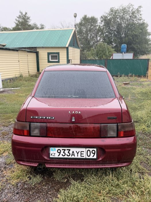 Ваз 2110 , 2004 год ижектор 8клап