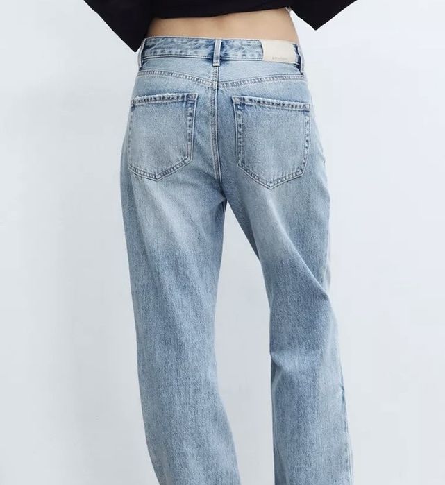 Stradivarius светло сини дънки