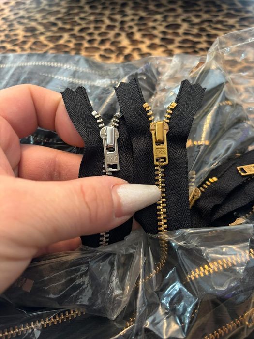 Fermoare metalice ykk