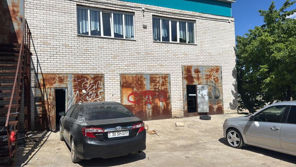 Сдам в аренду гараж 3 бокса