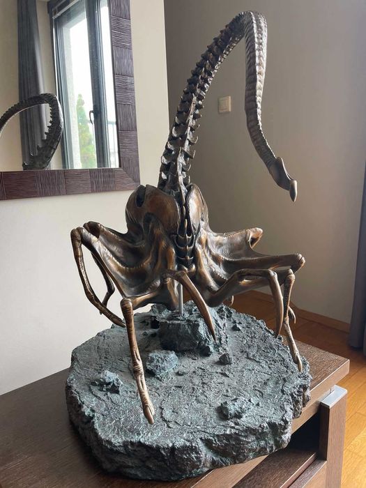 Alien queen facehugger sideshow recast, статуя / фигура