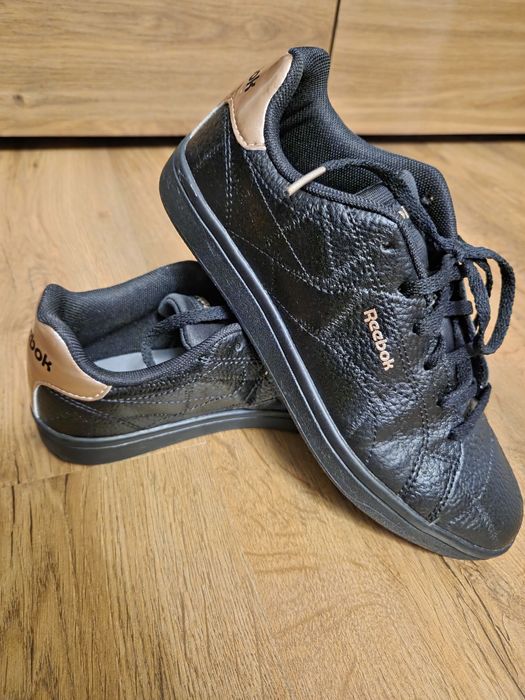 Кецове Reebok – №37 
Продавам оригинални кецове Reebok, номер 37.
Об